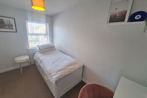 42 Clarence Road, Sutton, SM1 1RQ