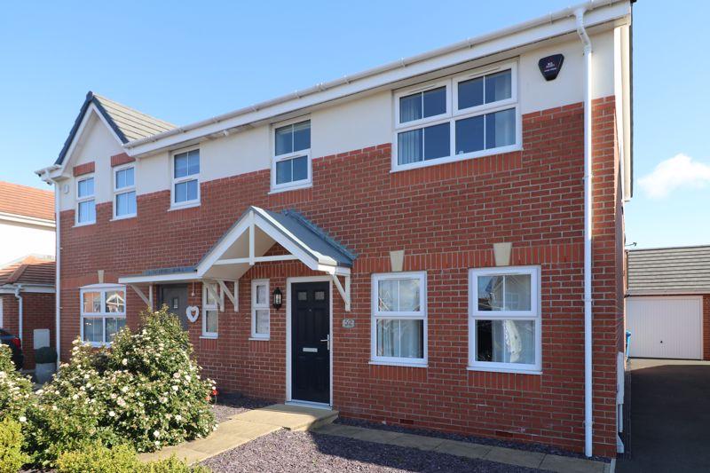 Holly Wood Way, Blackpool 3 bed semidetached house £220,000