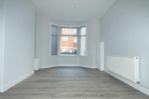 3 bedroom terraced house to rent - Brooklyn Street, Crewe, Cheshire, CW2 7JF