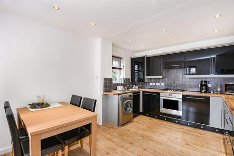 1 Crag View, Bradford, BD10 9HB