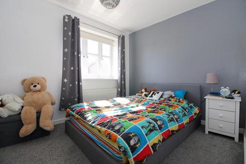 1 Crag View, Bradford, BD10 9HB