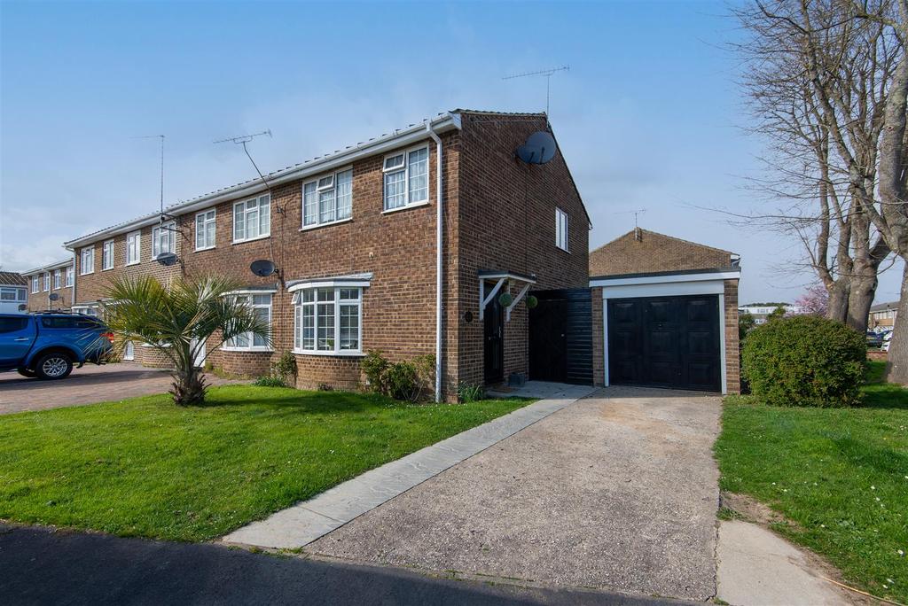 Timberleys, Littlehampton 3 bed house £330,000