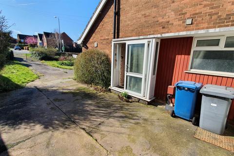 49 Grantham Road, Bingham, Nottingham, NG13 8DF