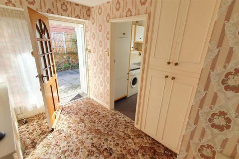 49 Grantham Road, Bingham, Nottingham, NG13 8DF