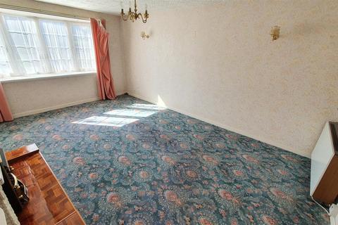 49 Grantham Road, Bingham, Nottingham, NG13 8DF