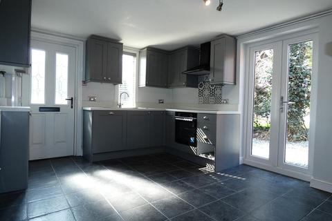 2 bedroom semi-detached house to rent - 93 Lower Howsell Road, Malvern, Worcestershire, WR14