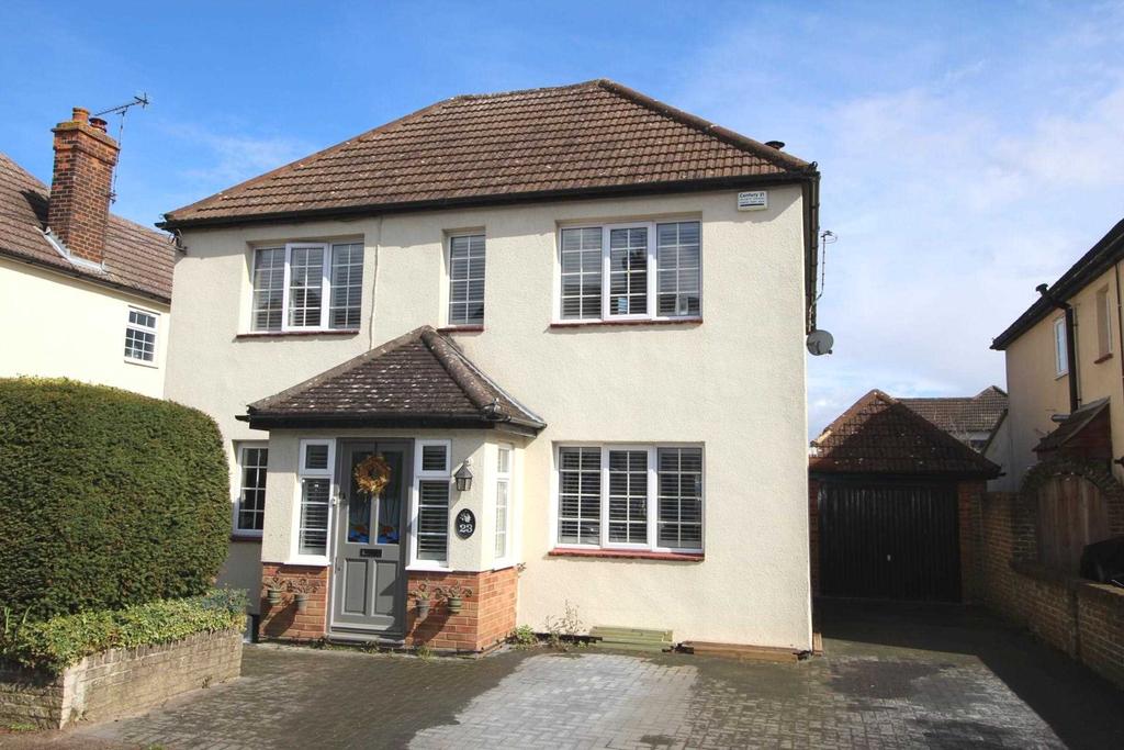 The Avenue, Danbury 4 bed detached house for sale £700,000