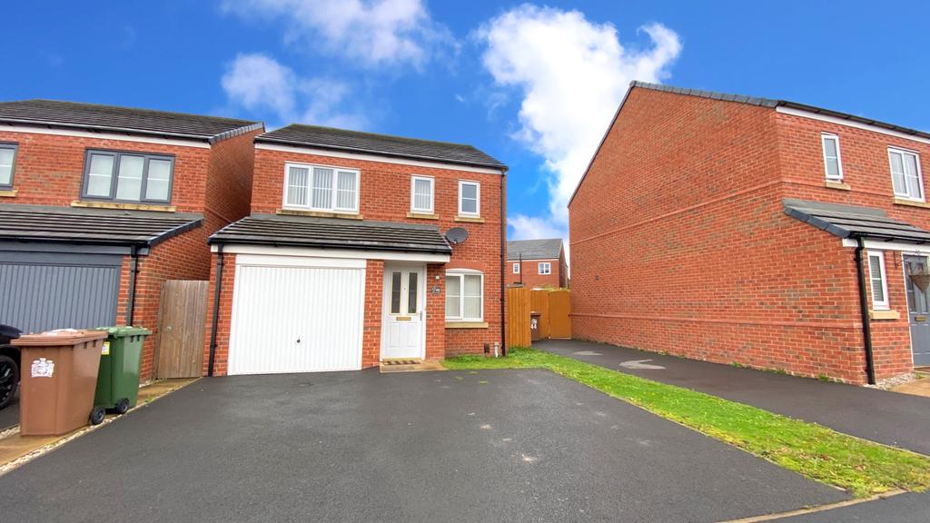 Garston Crescent, Newtonlewillows... 3 bed detached house £1,200
