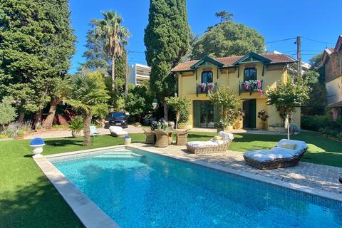 3 bedroom villa, Cannes, Alpes-Maritimes, Alpes-Maritimes, France