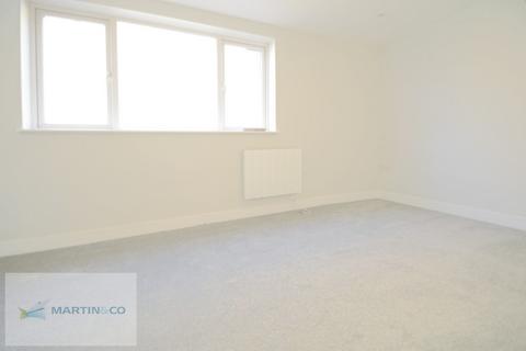 1 bedroom apartment to rent, Hersham