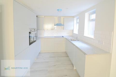 1 bedroom apartment to rent, Hersham