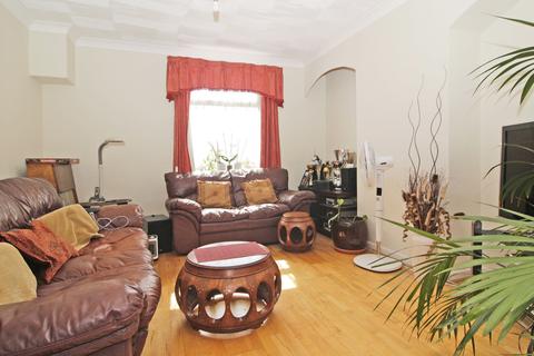 1 Moorside Road, Bromley, BR1 5EP