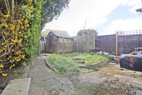 1 Moorside Road, Bromley, BR1 5EP