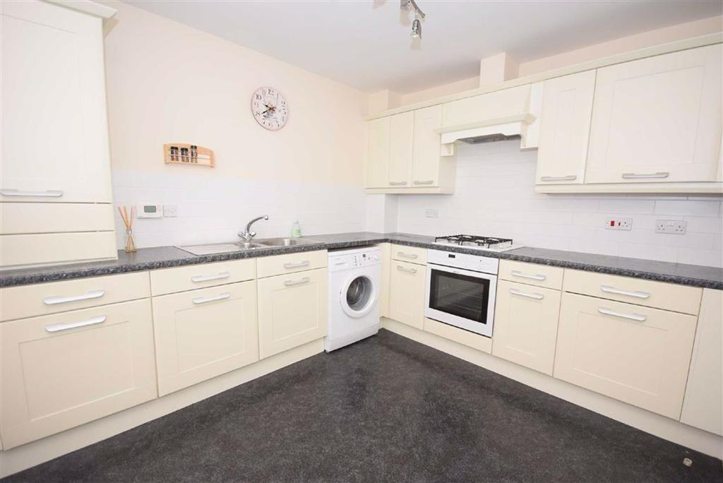 Bay Tree Drive, South Shields 3 bed semidetached house £695 pcm (£