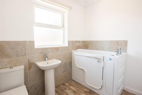 20 Bede Avenue, York, YO30 6ED