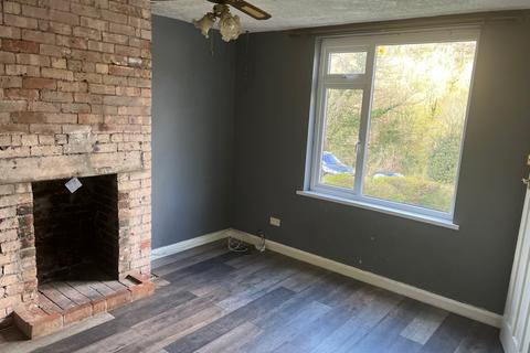 24 Paradise, Coalbrookdale, Telford, TF8 7NP
