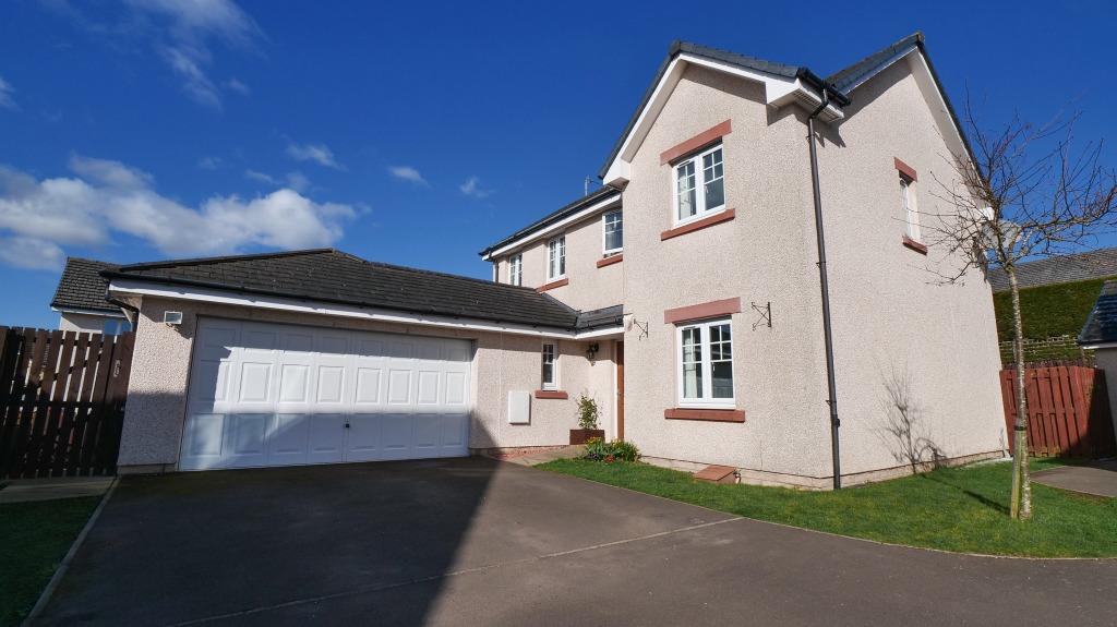 Hazel Gardens, Lanark, South... 4 bed detached house - £289,995