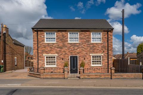 4 bedroom detached house for sale, Stonald Road, Whittlesey, Peterborough, Cambridgeshire