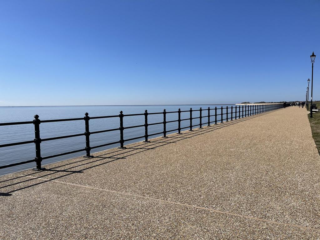 West Cliffe Square, Lytham, FY8 1 bed apartment £155,000