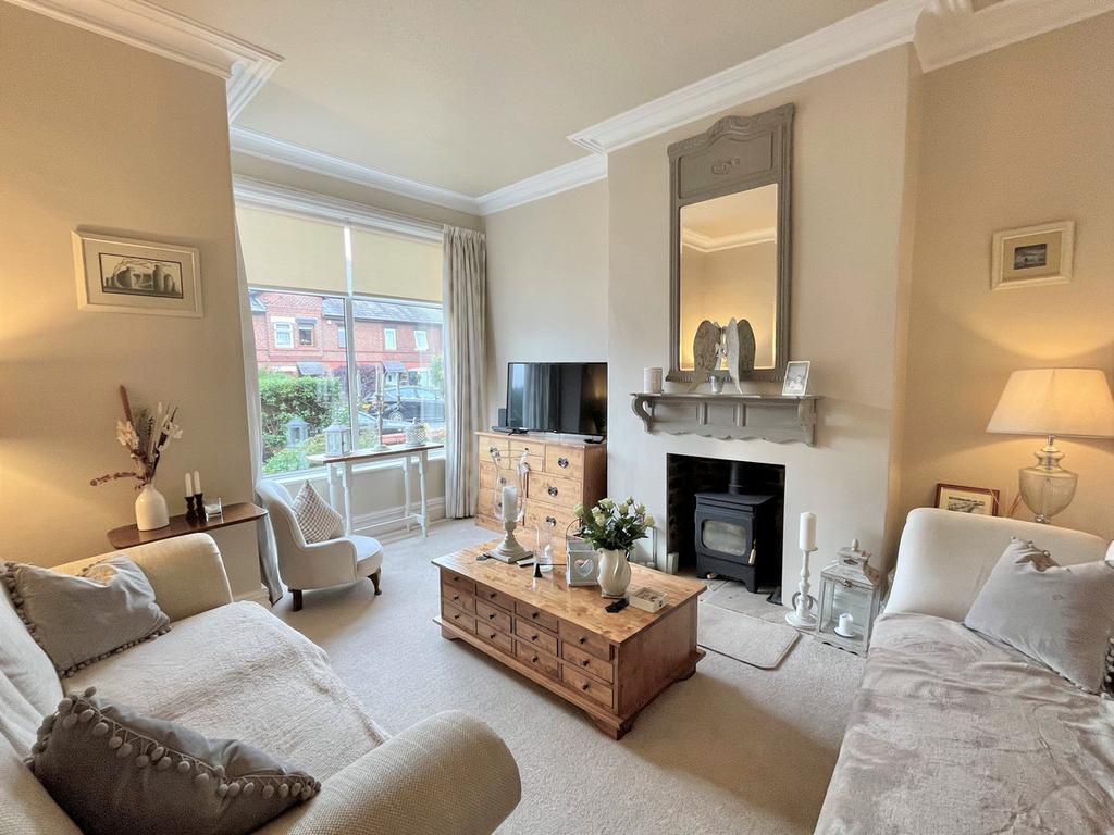 Freckleton Street, Lytham, FY8 3 bed terraced house £330,000