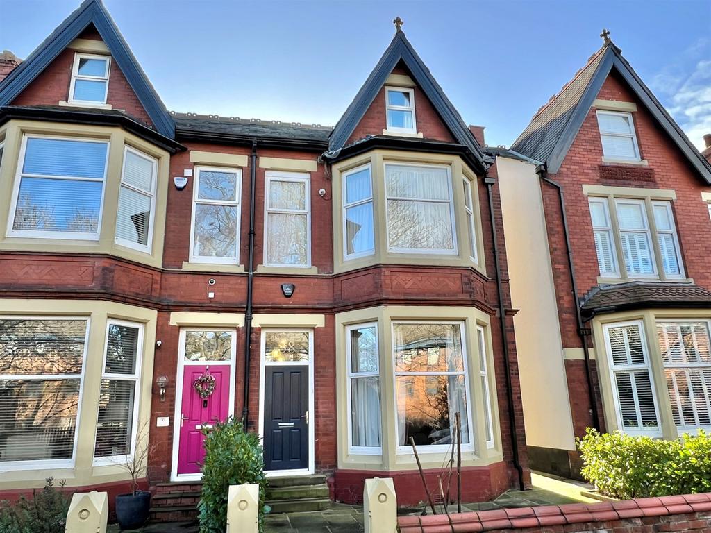 Cleveland Road, Lytham, FY8 5 bed semidetached house £595,000