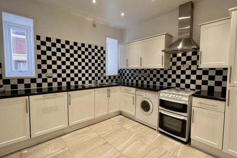 1 bedroom apartment for sale - Clifton Street, Lytham, FY8