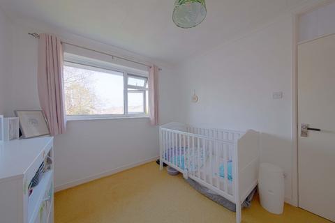 2 bedroom maisonette to rent, Ray Park Ave, Maidenhead, SL6