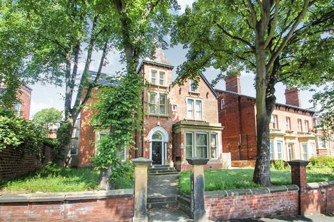6 bedroom apartment to rent - ALL BILLS INCLUDED - Clarendon Road, Leeds