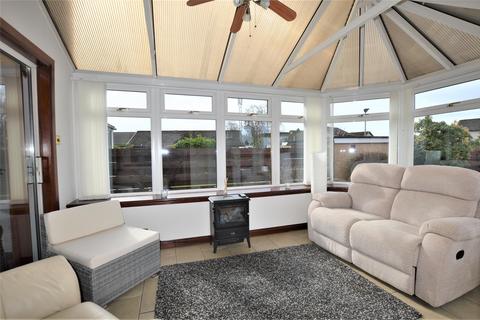 38 Crummock Gardens, Beith, KA15 2HD
