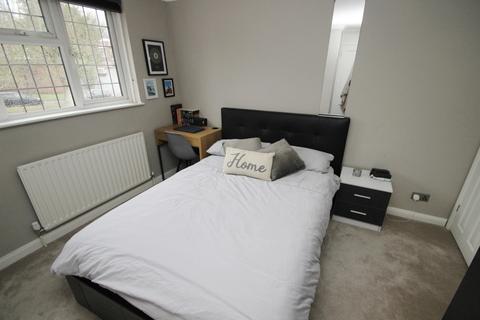 7 Aylesham Road, Orpington, BR6 0TX