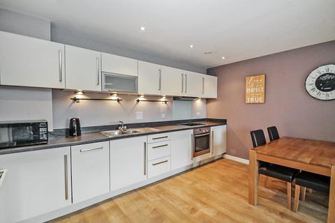 2 bedroom apartment to rent, Watermans Place, Wharf Approach, Leeds, LS1