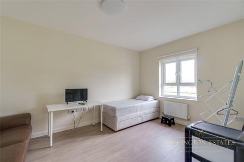3 bedroom semi-detached house for sale - Jodel Close, Plymouth, Devon, PL6