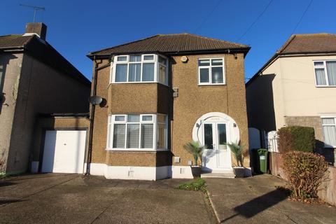 Colchester Road, RM3