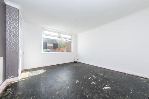 25 Heathcroft Drive, Leeds, LS11 8UD