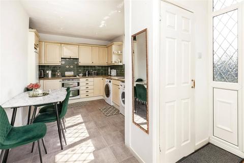 79 Tamar Way, Slough, SL3 8SY