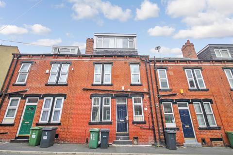 3 bedroom terraced house to rent, BILLS INCLUDED - Autumn Place, Hyde Park, Leeds, LS6