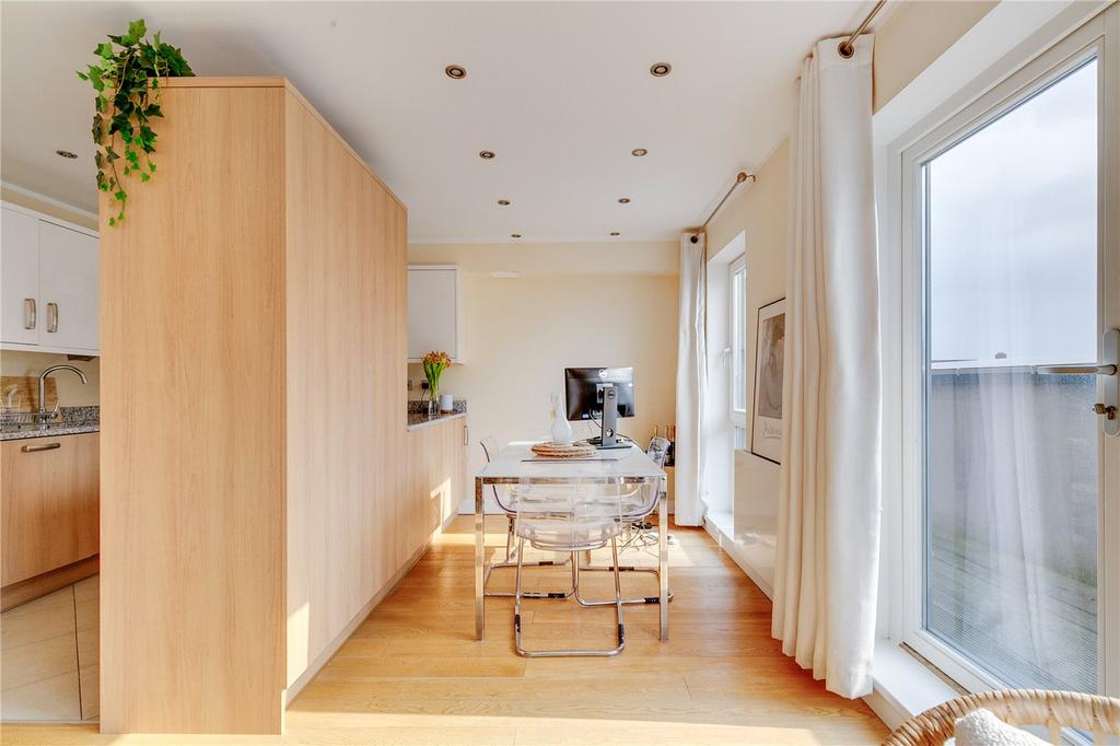 Cubitt Apartments, 36 Chatfield Road... 2 bed apartment £500,000