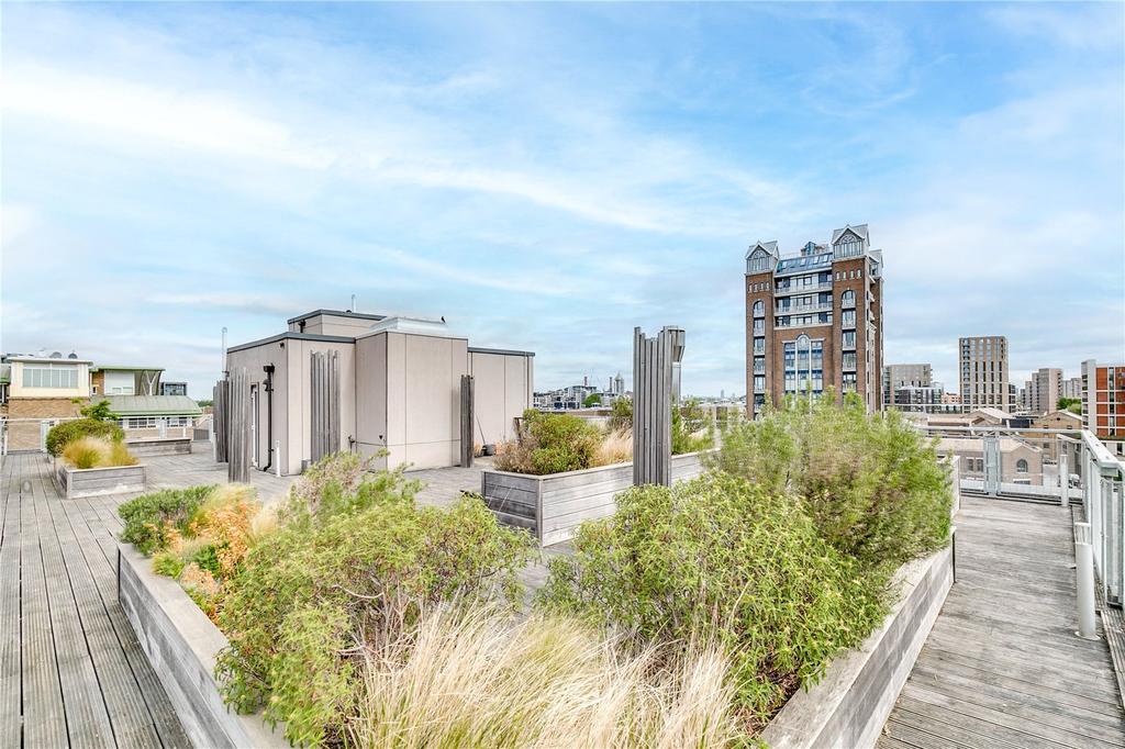 Cubitt Apartments, 36 Chatfield Road... 2 bed apartment £500,000