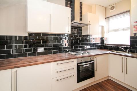 3 bedroom terraced house to rent, BILLS INCLUDED - Highbury Road, Meanwood, LS6