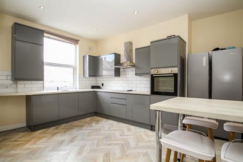 undefined, BILLS INCLUDED - Haddon Road, Burley, Leeds, LS6