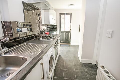 6 bedroom apartment to rent, BILLS INCLUDED - Clarendon Road, City Centre, Leeds, LS2