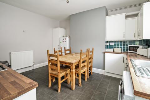 undefined, BILLS INCLUDED - Harold Avenue, Hyde Park, Leeds, LS6