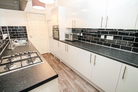 6 bedroom house share to rent, HOUSE SHARE - Burley Road, Burley, Leeds, LS4