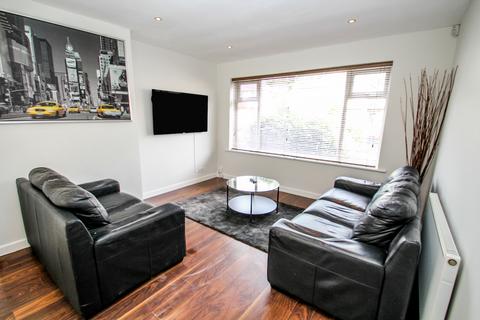 undefined, BILLS INCLUDED - St Annes Drive, Burley, Leeds, LS4
