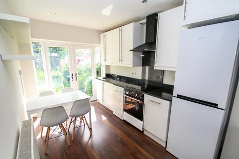 undefined, BILLS INCLUDED - St Annes Drive, Burley, Leeds, LS4