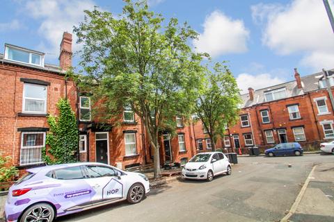 undefined, BILLS INCLUDED - Quarry Mount Place, Woodhouse, Leeds, LS6