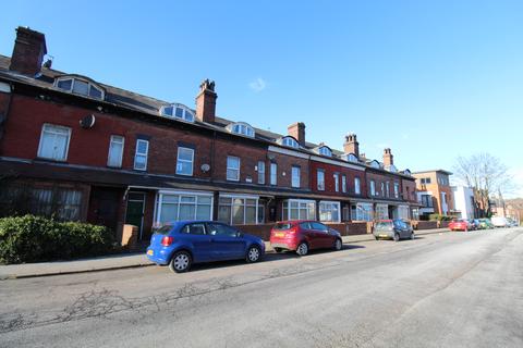 5 bedroom terraced house to rent, BILLS INCLUDED - Cardigan Lane, Burley, Leeds, LS4