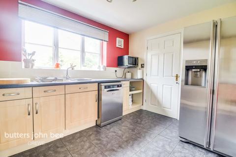18 Thornfields, Crewe, CW1 4TY
