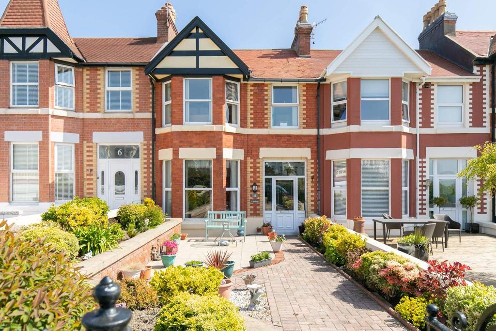 4 Royal Avenue, Onchan, IM3 1HA 4 bed terraced house for sale £395,000