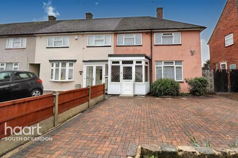 25 Gatehope Drive, South Ockendon, RM15 5HS